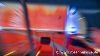 Feuer in Ballermann-Bar: Beliebte Mallorca-Kneipe mit Strohdach brennt