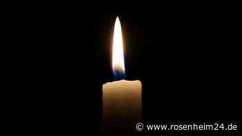 Motorradfahrer ( † 19) aus dem Achental stürzt in Marquartstein und stirbt