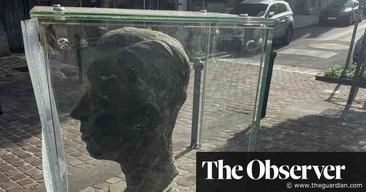 Blistering barnacles! Tintin mystery in Brussels after bust of Hergé vanishes