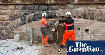 Roads agency starts to undo its vandalism of Victorian bridge