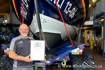 Long-serving Hoylake RNLI volunteer recognised