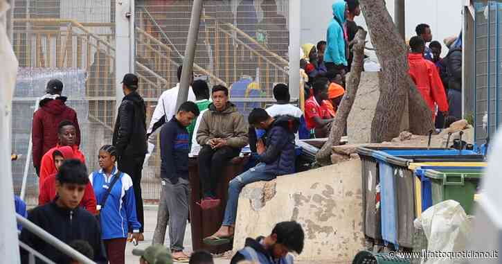 Migranti, toccati i 100mila sbarchi dall’inizio dell’anno. Sovraffollamento a Lampedusa e Porto Empedocle, continuano i trasferimenti