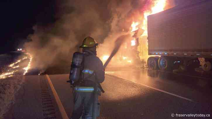 Hope Fire Department rushes to semi truck fire on Hwy. 3 Sunday night