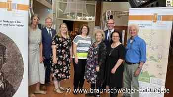 Nichte von Sally Perel spricht zur Eröffnung der Kulturtage