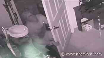 ‘It's painful': Thieves steal $1M worth of jewelry, cash from Miami-Dade business