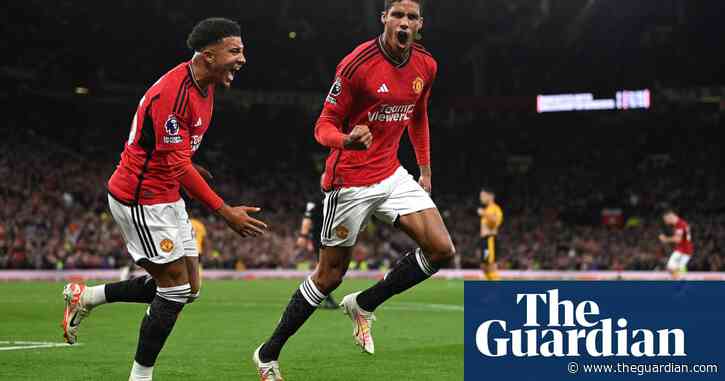 Raphaël Varane gives nervy Manchester United win against lively Wolves