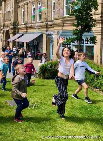 Debut of Darwen Artisan Market hailed a 'resounding success'