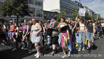 Polizei sucht Zeugen zu queerfeindlichem Angriff bei CSD