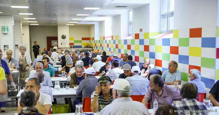 Pranzi solidali a Ferragosto per combattere il caldo e la solitudine: 500 persone a Roma e 200 a Milano