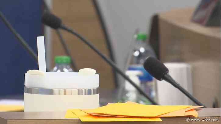 EBR School Board holds emergency meeting regarding shortage of bus drivers, working equipment