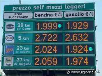 Dalla benzina a 2,70 sulla A8 ai 60 euro per due caffe: gli scontrini choc dell'estate 2023