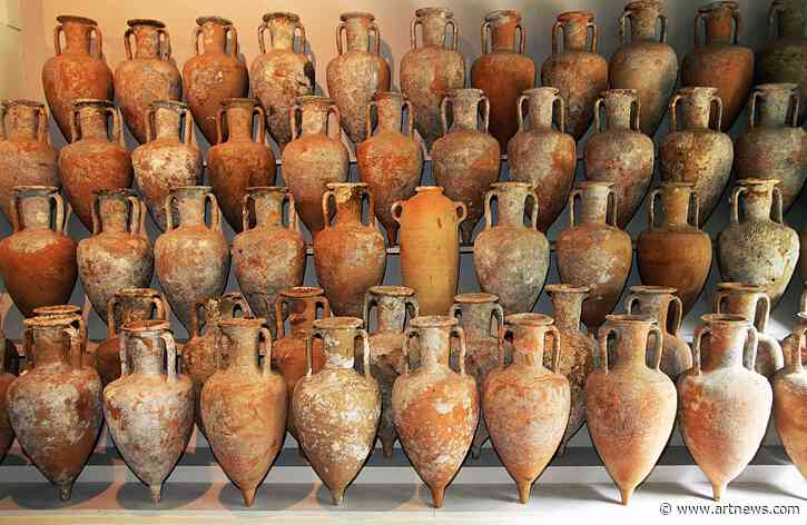 Lifeguard and Beachgoer Discover 2nd Century Archaeological Treasure at Central Italy Beach