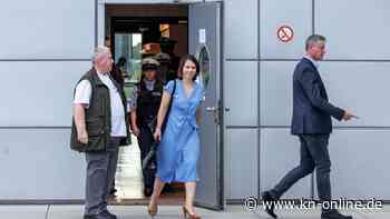 Annalena Baerbock nach Pannenflug wieder in Deutschland