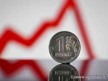 La Banca centrale russa porta i tassi al 12%. E dopo il crollo lancia il rublo digitale