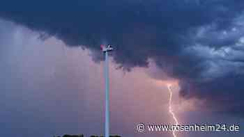 Gewitter in Deutschland - Bahnverkehr in Erfurt gestoppt