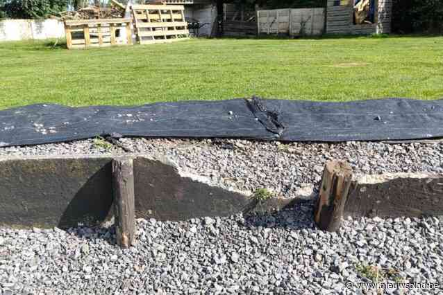 Onbekenden brengen vernielingen aan bij kampplaats in Val-Meer