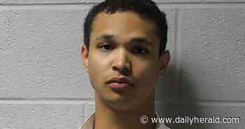 Glenview man charged with murder posts bond