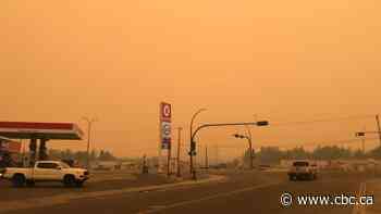 Wildfire threat to Yellowknife 'serious,' parts of city on evacuation alert