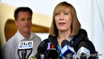 'Jobs for the boys': Transport minister under fire over controversial $600k hire