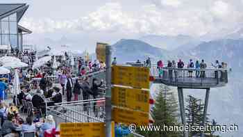 Schweizer Hotels zählen auch im Juli mehr Übernachtungen