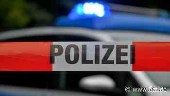 Dreiste Diebe schrauben Radsätze von Fahrzeugen eines Autohandels ab – Vordach gerammt – Langfinger im Paradies