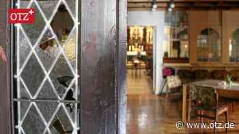 Scheiben eingeworfen und gezündelt: Kinder randalieren in der Camburger Stadtkirche