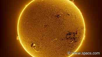 The sun rages with solar flares in epic time-lapse footage (video)