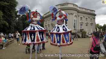 Kritik am Abbruch des Schloss-Spektakels in Braunschweig