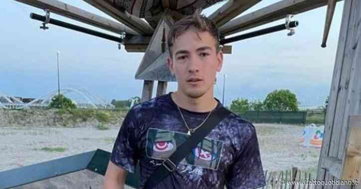 Uccide il padre e un amico di famiglia a coltellate, poi fugge nei boschi: nel cuneese è caccia ad un 21enne