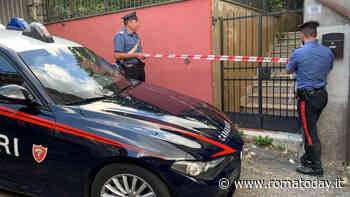 Organizza l'omicidio del marito dopo anni di maltrattamenti: arrestato un uomo fuggito all'estero