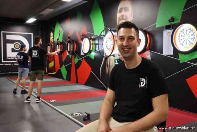 Darts boomt. Dus koppelt Yannick (32) zijn hengelsportzaak los van zijn dartsshop: “Vanaf september twaalf banen voor wekelijkse dartstornooien”