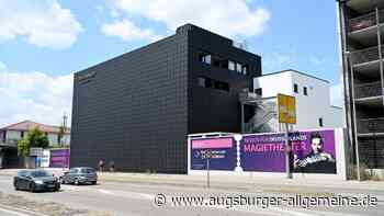 Nach Brand: Florian Zimmer muss Eröffnung von Magie-Theater verschieben