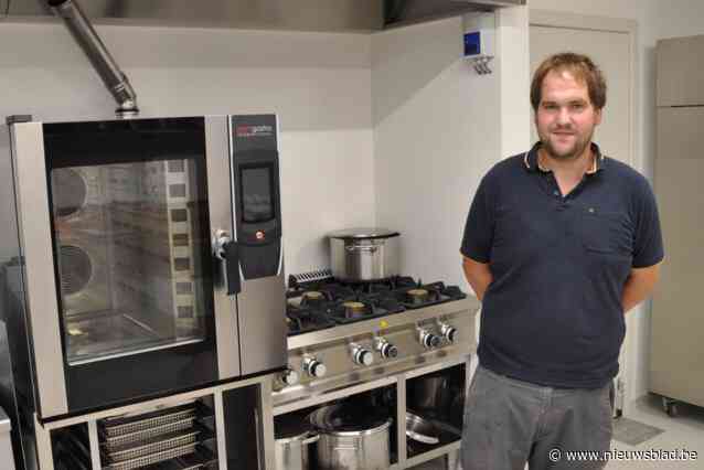 Slagerszoon Gert (30) opent feestzaal met traiteurszaak: “Er was nood aan in onze gemeente, zo blijkt uit de grote belangstelling”