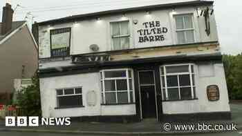 Inside another 'crooked' West Midlands pub