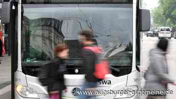 Tragischer Unfall: 66-Jährige stirbt nach Zusammenstoß mit Linienbus