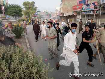 Chiese date alle fiamme e assalti. Attacco ai cristiani in Pakistan