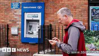 Ireland 'free money' bank glitch sees police at ATMs