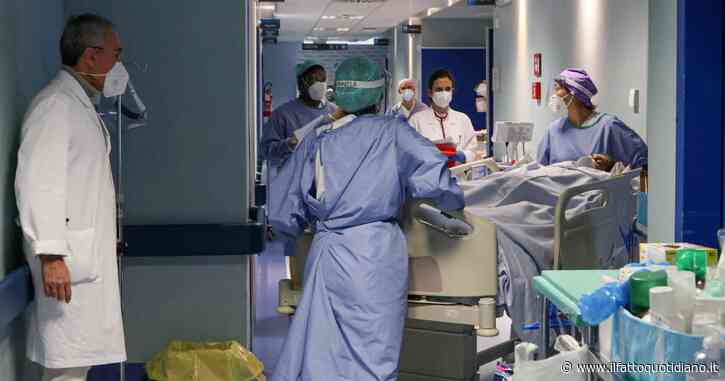 Covid, due nuove varianti spingono l’aumento dei casi: colpita anche la Gran Bretagna