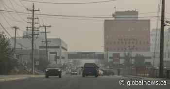 Yellowknife is evacuating as N.W.T. fire nears. What are the escape options?