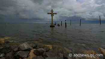 New study finds far more hurricane-related deaths in US, especially among poor and vulnerable