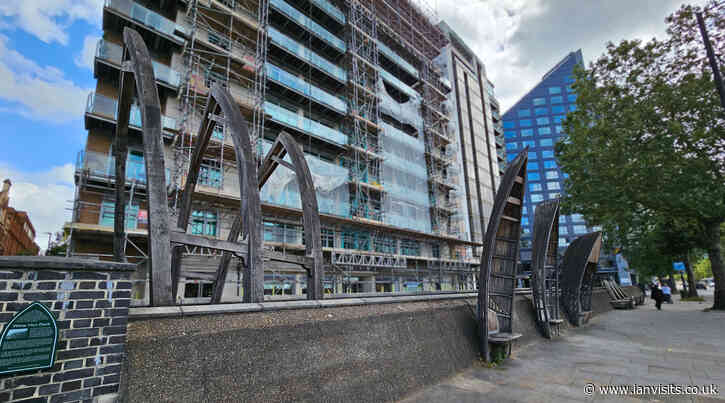 The boat benches of Lambeth’s White Hart Dock