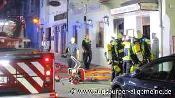 Nächtlicher Einsatz: Lokal in der Jesuitengasse brennt