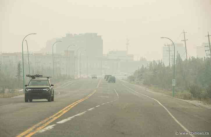 'We're definitely scared, but you take it in stride': Yellowknife residents face evacuation