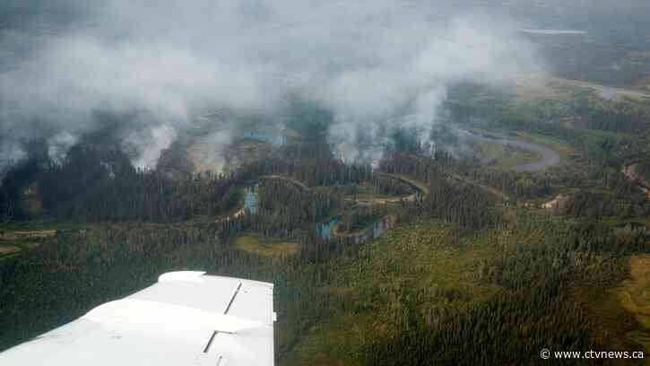 N.W.T. fires reach critical point as winds expected to shift, more evacuees flown out