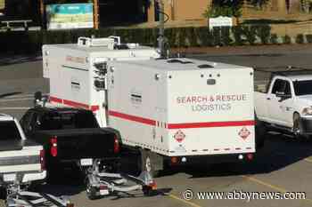 2 rescued after float plane crashed, sank into Harrison Lake