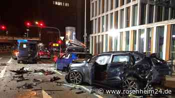 14 Verletzte nach Unfall mit zehn Fahrzeugen in Köln