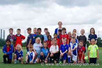 Blackburn Rovers Women’s Meg Hornby visits sports club