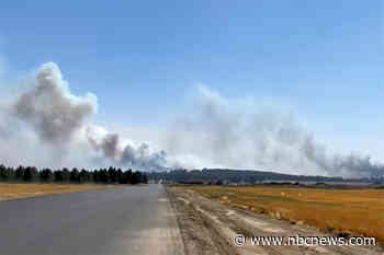 Wildfire, high winds prompt evacuation of Washington town of Medical Lake