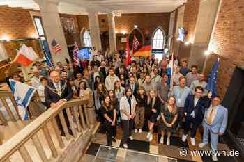 Jugendliche aus Partnerstädten legen Grundstein für friedliche Zukunft