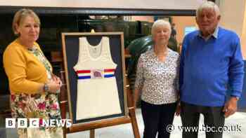 Vest worn by Wiltshire Olympian Jim Fox unveiled at REME Museum